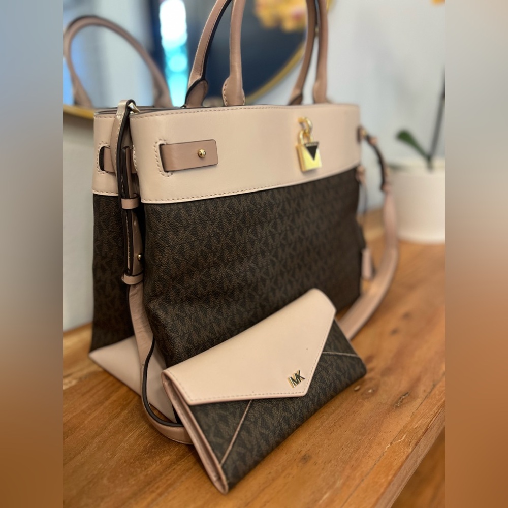 Michael Kors
